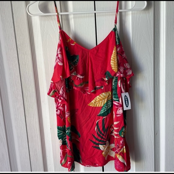 Old Navy Tops - NWT Old Navy Top